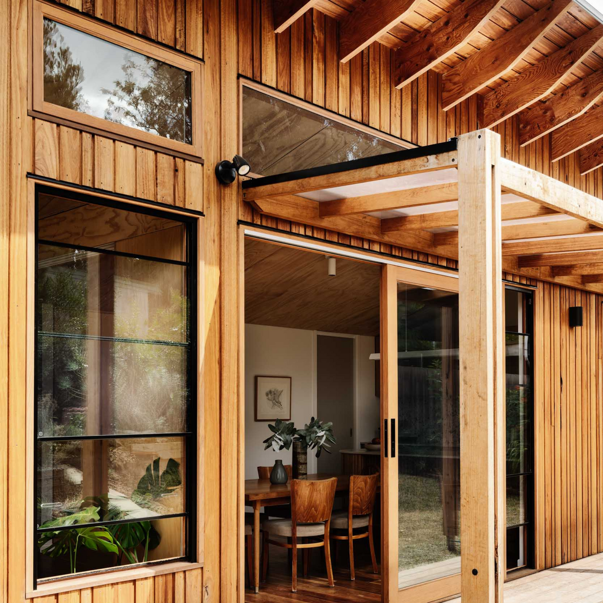 Southern Blue Gum Cladding Melbourne | CERES Fair Wood