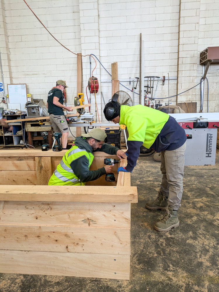 Carpentry Training Program For Refugees – CERES Fair Wood